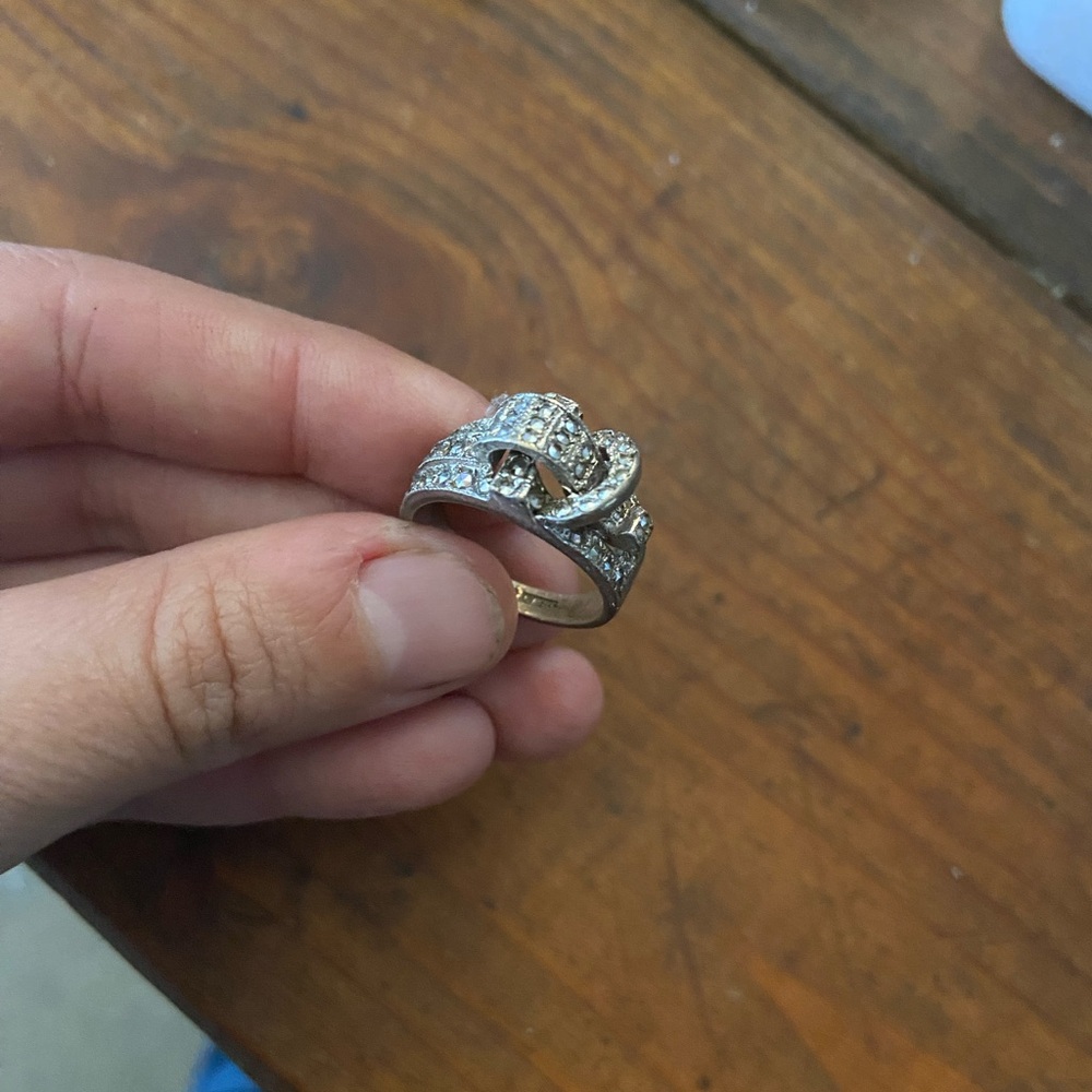 Buckle Ring